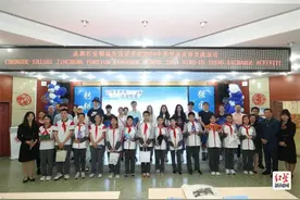 美国中学生在蓉学习中国传统文化感受成都美好生活图片
