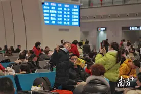 春运首秀，广州白云站预计节前日均发客4万人次图片