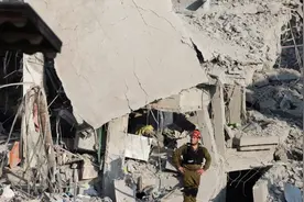 以色列和伊朗摊牌：中东面临滑向更大冲突风险图片