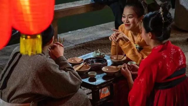 出片有氛围，好玩又好吃！洛阳这两个街区上榜啦