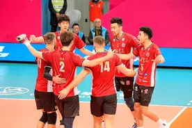 蛇年开门红！上海男排啃下一块硬骨头，然而对手的得分王让沈琼很头疼图片