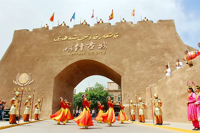 中老年银发旅游专列13日游带你打卡中国北境