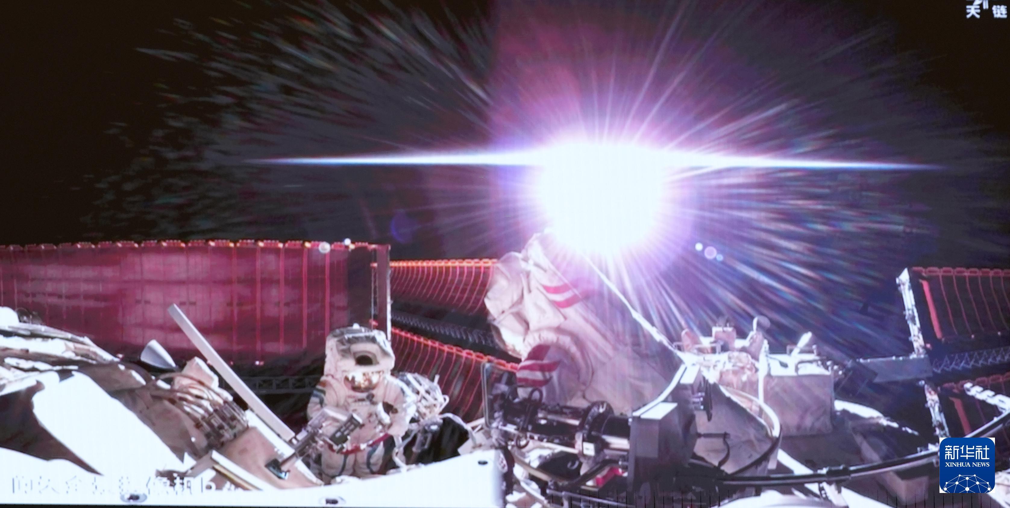 70载中国航天箭指苍穹(图19)