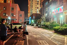 薛城区临城街道：公益电影进社区，美德惠民“零距离”图片