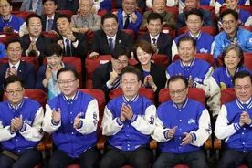 海国志丨民调显示韩国会选举执政党大败 尹锡悦面临弹劾风险图片
