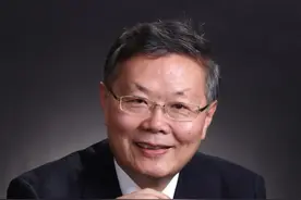又是一年教师节，盘点那些又当老师又当老板的上市湘企掌门人图片