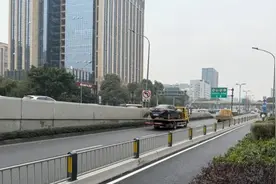 好消息！金牛这条道路改造后，通畅了图片