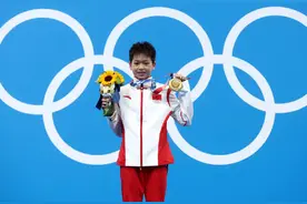 全红婵成中国奥运最年轻三金王图片