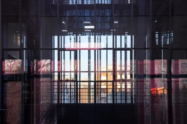 推开南开的窗，你会看到——