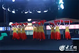 淄博海月龙宫烧烤城国庆节献礼：用音乐和美食盛宴祝福祖国图片