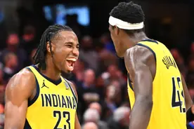 步行者锁喉尼克斯：米勒时刻，神奇再现！图片