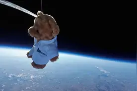 太酷啦！宁诺学子自制装备，将学院小熊送上两万八千米高空图片