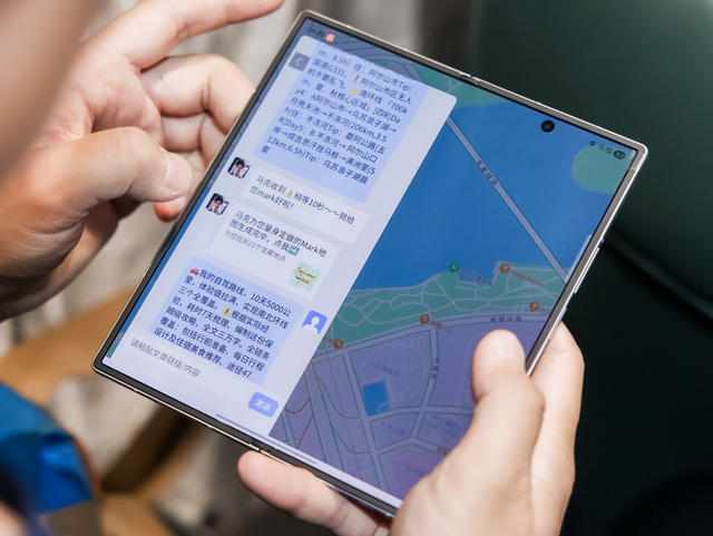 2025已过大半，今天的AI手机要怎么撬动“钉子户”？