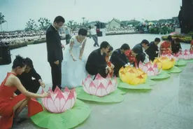 红豆对玫瑰，戏说七夕情图片