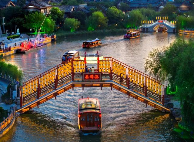冬游开封必看！汴河游船三大航线+船型指南~