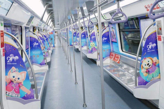 深圳迪士尼主题列车来了！