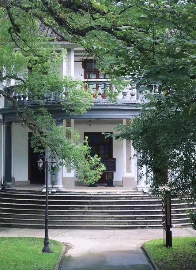 国庆去哪儿玩？到奉化旅游请这样发，让你称霸朋友圈！