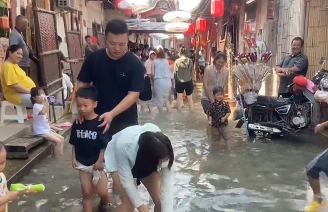天文大潮来了！漳州一地变“威尼斯水城”！