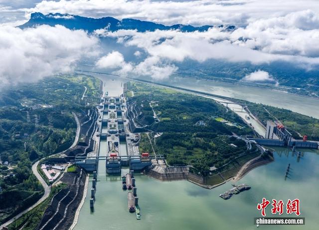 在三峡，感受国之重器的青春脉动