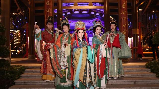 【冬季暖阳 凉山不凉】这份凉山2026跨年清单请收好→