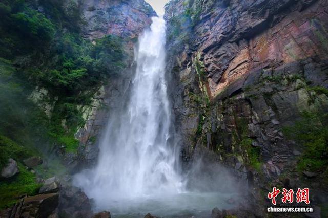 “镜观”浙江奉化雪窦山：影像定格千年诗意