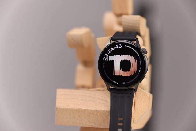 轻装上阵：OPPO Watch S图赏