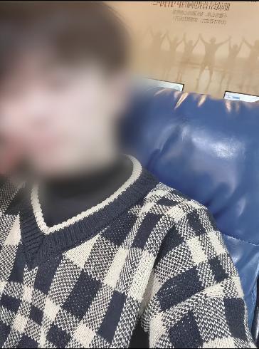 监控曝光！运城一男子因前女友拒复合持刀闯入家中，女子哥哥在家门口遇害，案件将开庭