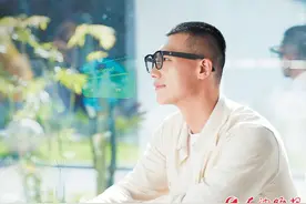 4K拍照、实时翻译、提词器功能……“长沙造”AI眼镜将于6月集中交付图片