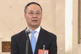 国家金融监管总局：将研究提高消费贷款额度 延长消费贷款期限视频封面