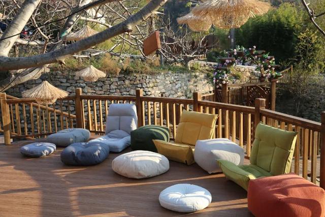 “巨兔”惊现里口山！环翠区小山村添新景