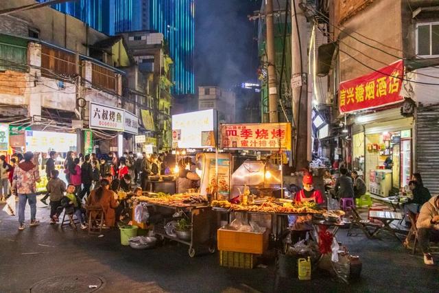 被霸总剧带火的华南城市，太野了