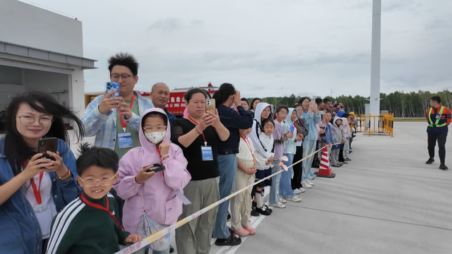 【醉美兴安岭 魅力呼玛尔】鹿鼎腾云周年庆 童心逐梦碧空行