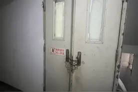民声追追追|惊！31层高楼，天台逃生门也被锁死图片