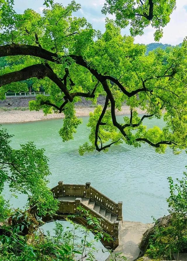 国庆去哪儿玩？到奉化旅游请这样发，让你称霸朋友圈！