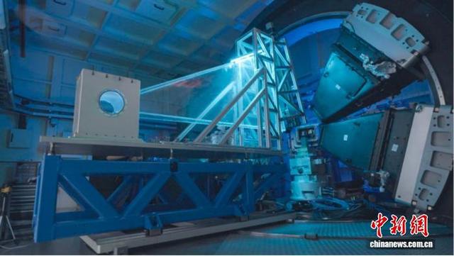 亮度可达太阳1万亿倍 中国首个高能同步辐射光源通过工艺验收