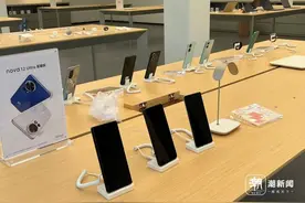 电子产品成为学生奖励新宠 “后高考经济”乘“热”而上图片