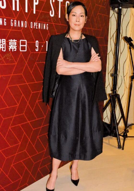 著名女歌手病危进ICU抢救，曾和王菲并称为“歌坛双后”
