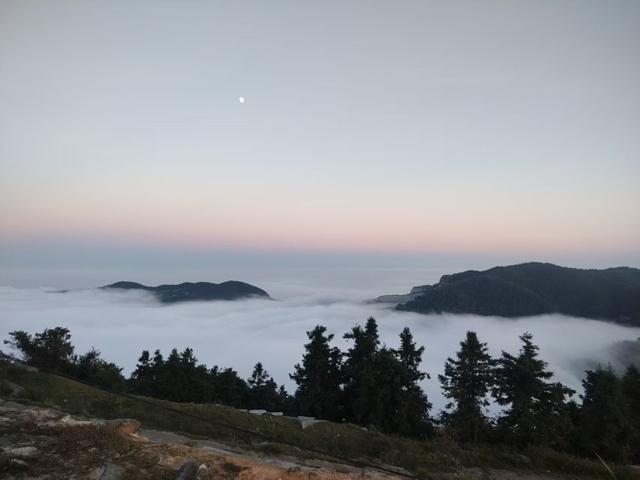 新华走笔丨醒来的大山