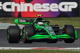 （体育）赛车——F1中国大奖赛排位赛赛况图片