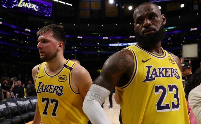 湖人连胜终止 主帅直言球队“中邪”