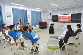 日喀则市：启智润心 因材施教图片