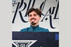 维蒂尼亚：我很喜欢吉尔摩他踢球很聪明；我们需在对抗中更强图片