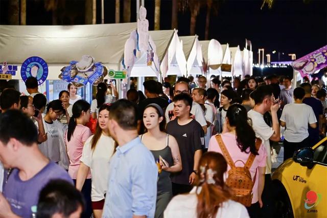 湛江“跨年礼包”已加载完毕，一键领取→