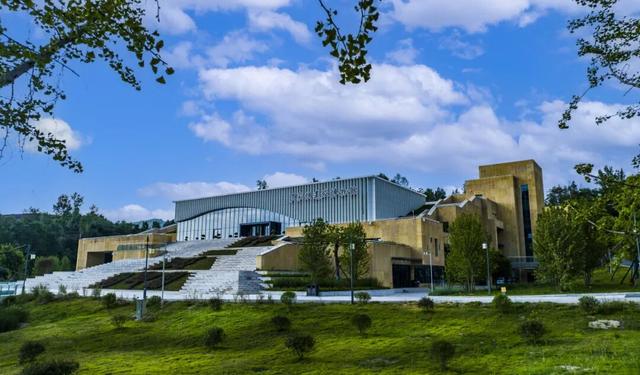 就在达州耍秋假！多个景区官宣：免票、半价