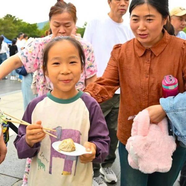小笼配香醋，“镇”好遇见你，相约“锡”游记