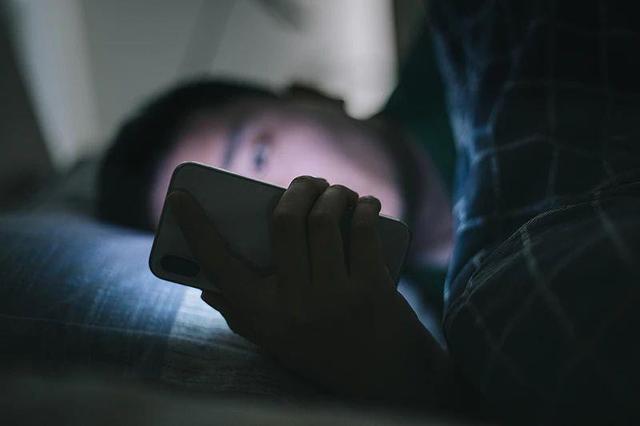睡够8小时为啥还疲惫？掌握这几招，轻松拥有高质量睡眠→