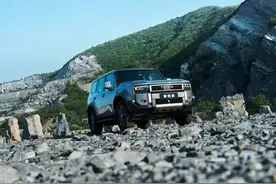 年度中大型硬派SUV：一汽丰田普拉多图片