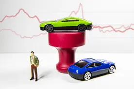 中国乘用车市场库存下降：7月末降至333万台图片