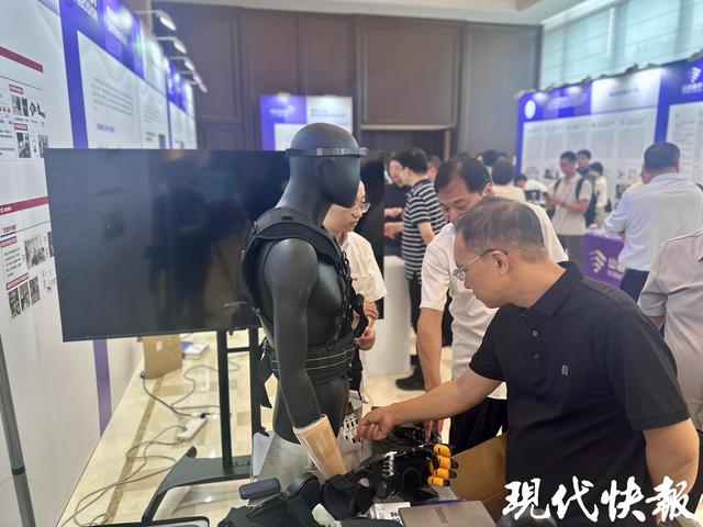 让“意念操作”成现实，南京打造脑机接口产业发展高地