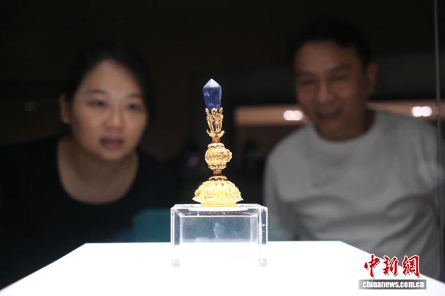 浙江临安“双馆”人气足 秘色瓷暑期引客参观